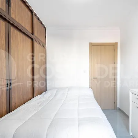 Daire Espectacular Apartamento En Costa, Frente Al Mar