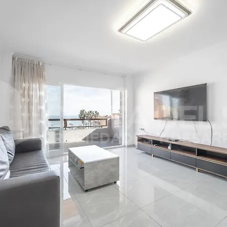 Espectacular Apartamento En Costa, Frente Al Mar * Benalmadena